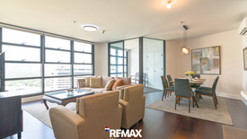 2 Bedroom Condo for rent in Garden Towers, San Lorenzo, Metro Manila near MRT-3 Ayala