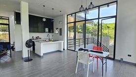 5 Bedroom House for sale in Calaca, Batangas