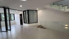 5 Bedroom House for sale in Univ. Phil. Village, Metro Manila