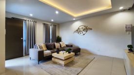 5 Bedroom House for sale in Poblacion, Batangas