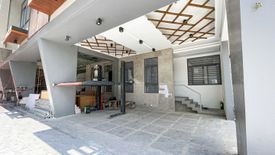 4 Bedroom Townhouse for sale in Central, Metro Manila