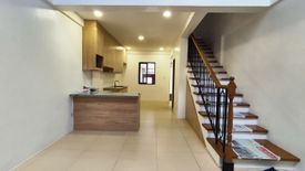 3 Bedroom Townhouse for sale in Kamuning, Metro Manila near MRT-3 Kamuning