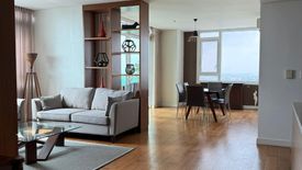 2 Bedroom Condo for rent in San Lorenzo, Metro Manila near MRT-3 Ayala