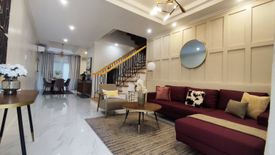 3 Bedroom House for sale in Poblacion, Metro Manila