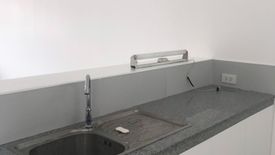 3 Bedroom House for sale in Poblacion, Metro Manila