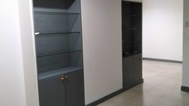 Office for rent in Wack-Wack Greenhills, Metro Manila near MRT-3 Ortigas