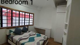 6 Bedroom House for sale in Rivera, Metro Manila near LRT-2 V. Mapa