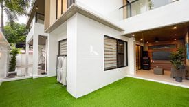 6 Bedroom House for sale in BF Homes, Metro Manila