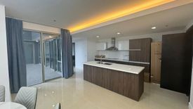 3 Bedroom Condo for rent in BGC, Metro Manila
