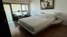 3 Bedroom Condo for sale in San Lorenzo, Metro Manila near MRT-3 Ayala