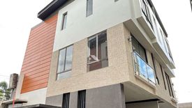 4 Bedroom Townhouse for sale in Central, Metro Manila