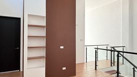 5 Bedroom House for sale in BF Homes Executive Village, Almanza Uno, Metro Manila