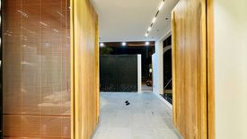 5 Bedroom House for rent in Hoa Minh, Da Nang