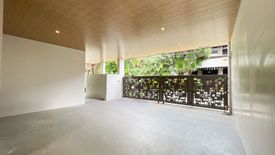 5 Bedroom House for sale in BF Homes, Metro Manila