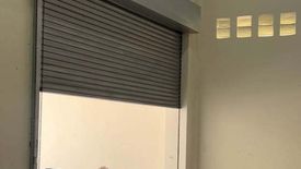 Warehouse / Factory for sale in Masambong, Metro Manila