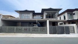 5 Bedroom House for sale in BF Homes, Metro Manila