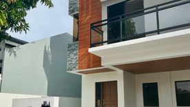 4 Bedroom House for sale in Poblacion, Metro Manila