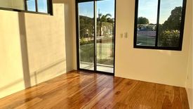 5 Bedroom House for sale in Don Bosco, Metro Manila