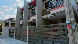 3 Bedroom House for sale in Manuyo Dos, Metro Manila