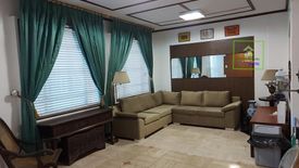 4 Bedroom Townhouse for rent in Central, Metro Manila