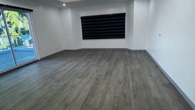 7 Bedroom House for sale in Don Bosco, Metro Manila