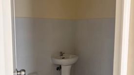 Condo for sale in Manila, Metro Manila near LRT-2 Legarda