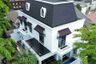 Rumah dijual dengan 4 kamar tidur di Bintaro, Jakarta