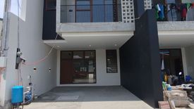 3 Bedroom Townhouse for sale in Don Bosco, Metro Manila