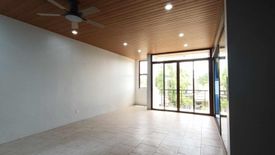 5 Bedroom Townhouse for sale in Don Bosco, Metro Manila