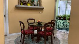 8 Bedroom House for sale in Malanday, Metro Manila