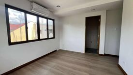 3 Bedroom Townhouse for sale in Central, Metro Manila