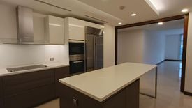 3 Bedroom Condo for rent in Two Roxas Triangle, Urdaneta, Metro Manila near MRT-3 Buendia