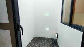 3 Bedroom Townhouse for sale in Central, Metro Manila