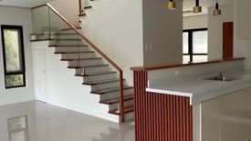 5 Bedroom House for sale in Cittadella Executive Village, Pulang Lupa Dos, Metro Manila