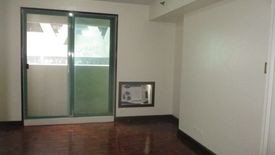 Condo for rent in Poblacion, Metro Manila