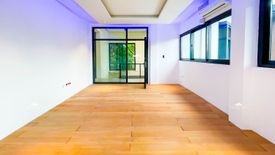 6 Bedroom House for sale in Marcelo Green Village, Metro Manila