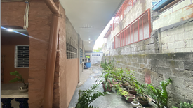 House for sale in Cembo, Metro Manila near MRT-3 Guadalupe