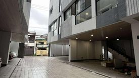 4 Bedroom Townhouse for sale in Obrero, Metro Manila