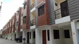 3 Bedroom Townhouse for sale in Moonwalk, Metro Manila