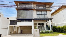 5 Bedroom House for sale in BF Homes, Metro Manila