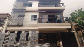 7 Bedroom House for sale in Pinagbuhatan, Metro Manila