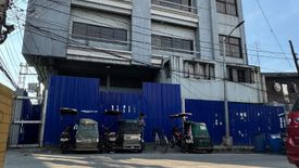 Warehouse / Factory for rent in Barangay 57, Metro Manila near LRT-1 5th Avenue