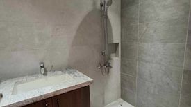 4 Bedroom House for sale in Central, Metro Manila