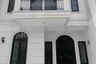 4 Bedroom House for sale in Buahbatu, West Java