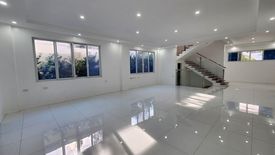 8 Bedroom House for sale in New Alabang Village, Metro Manila