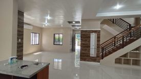 5 Bedroom House for rent in Merville, Metro Manila