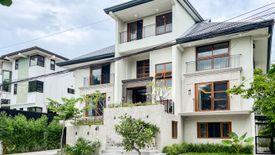 6 Bedroom House for sale in LOYOLA GRAND VILLAS, Ramon Magsaysay, Metro Manila near LRT-1 Roosevelt
