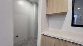 4 Bedroom Townhouse for sale in Obrero, Metro Manila