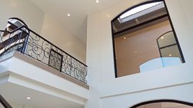 4 Bedroom House for sale in Almanza Dos, Metro Manila