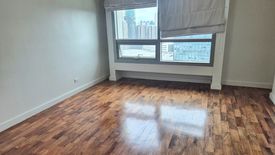 2 Bedroom Condo for rent in San Lorenzo, Metro Manila near MRT-3 Ayala